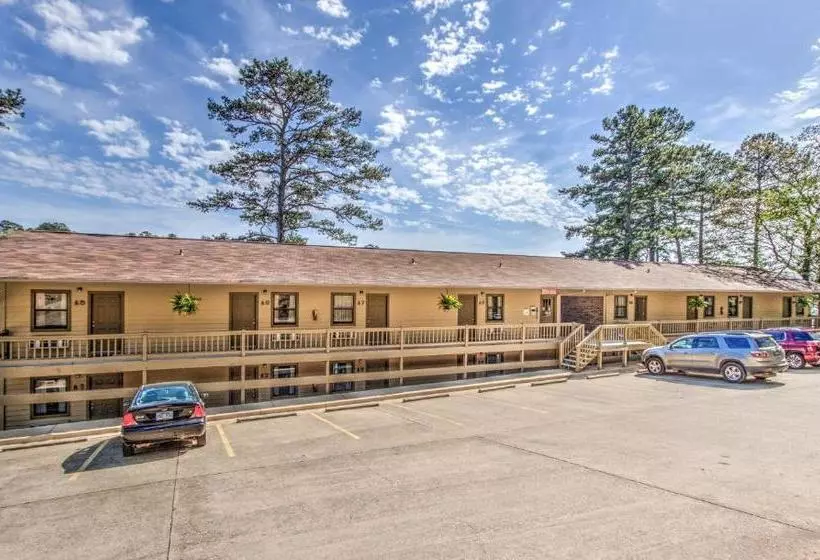 Retkeilymaja Long Island Lake Resort