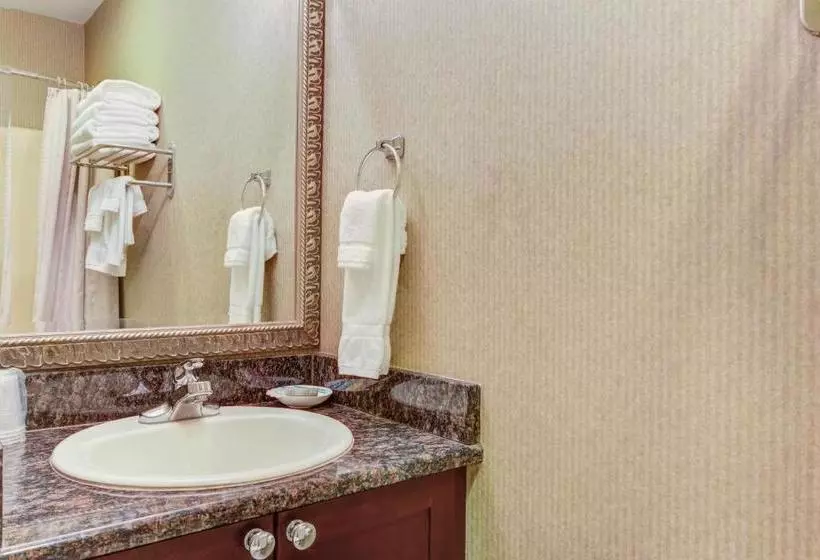 Retkeilymaja Long Island Lake Resort