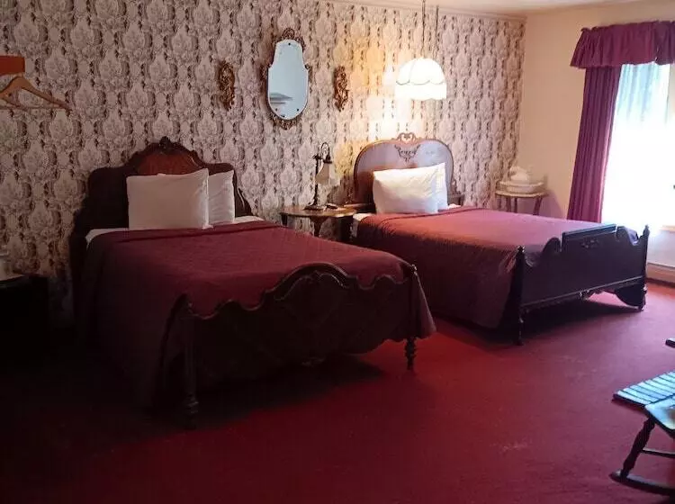 Retkeilymaja White Birch Inn