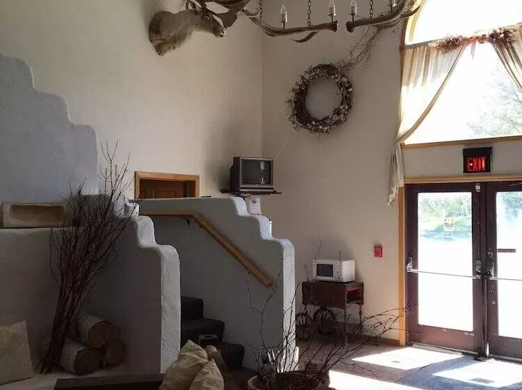 Retkeilymaja White Birch Inn