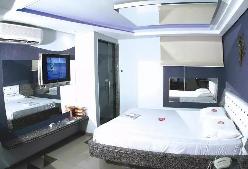Eros Hotel   Adult Only