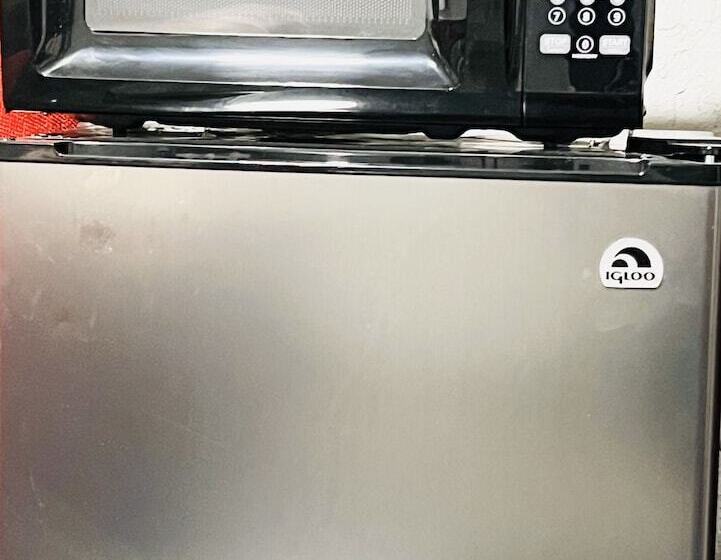 汽车旅馆  Relax Inn Lawton