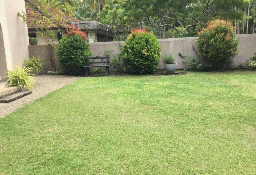 ペンション Iva Belvedere