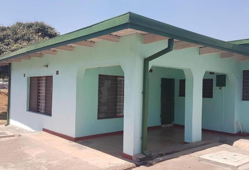 Пансион Maoni Guest House