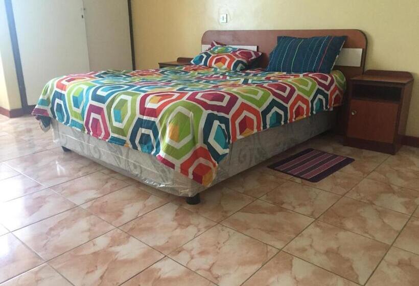 Пансион Maoni Guest House