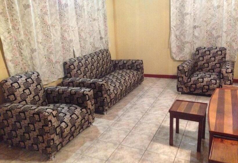 Пансион Maoni Guest House