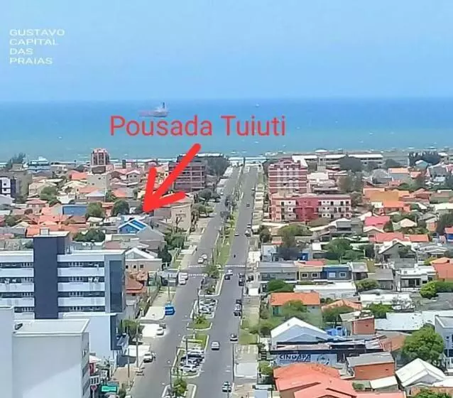 ペンション Pousada Tuiuti