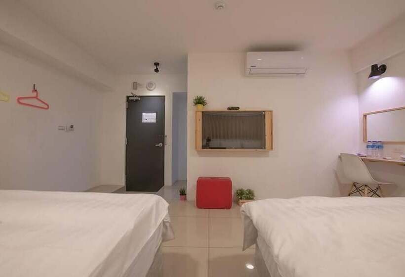 هاستل England Vacation