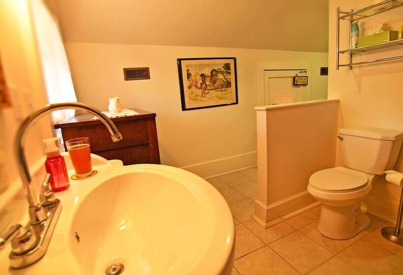 민박 Baxter S Brewhouse Inn