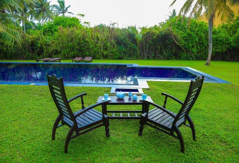 Пансион Nil Menik Villa