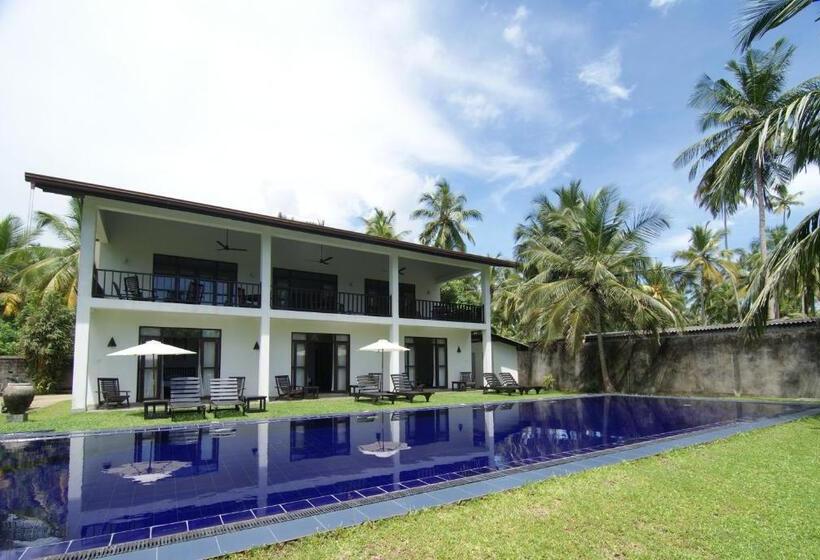 Пансион Nil Menik Villa