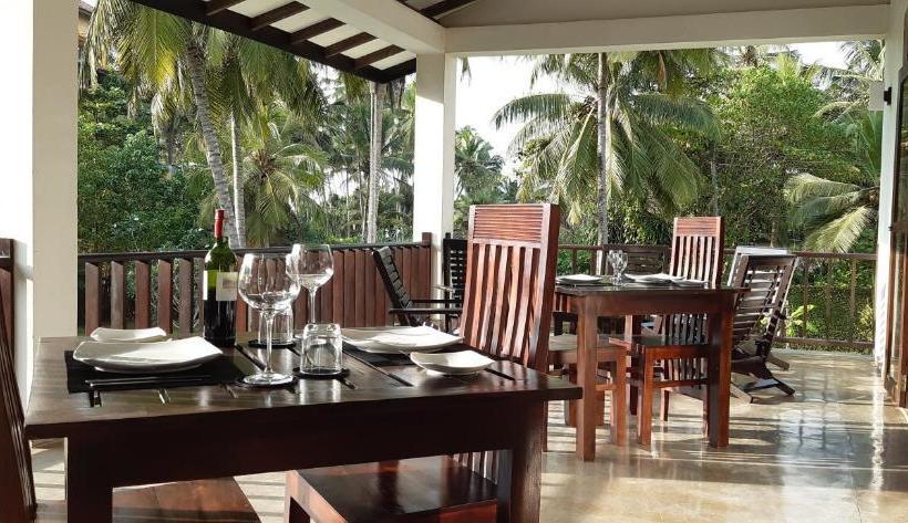 Пансион Nil Menik Villa