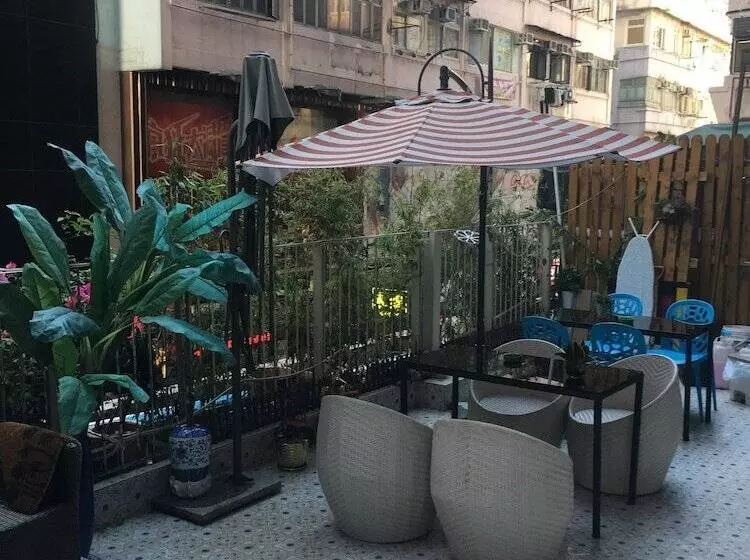 پانسیون Tong Luo Wan Hostel
