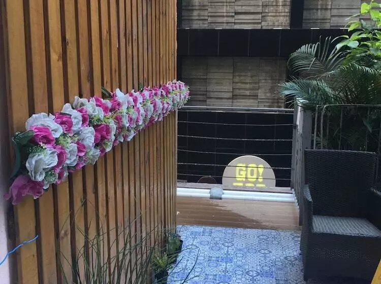 پانسیون Tong Luo Wan Hostel