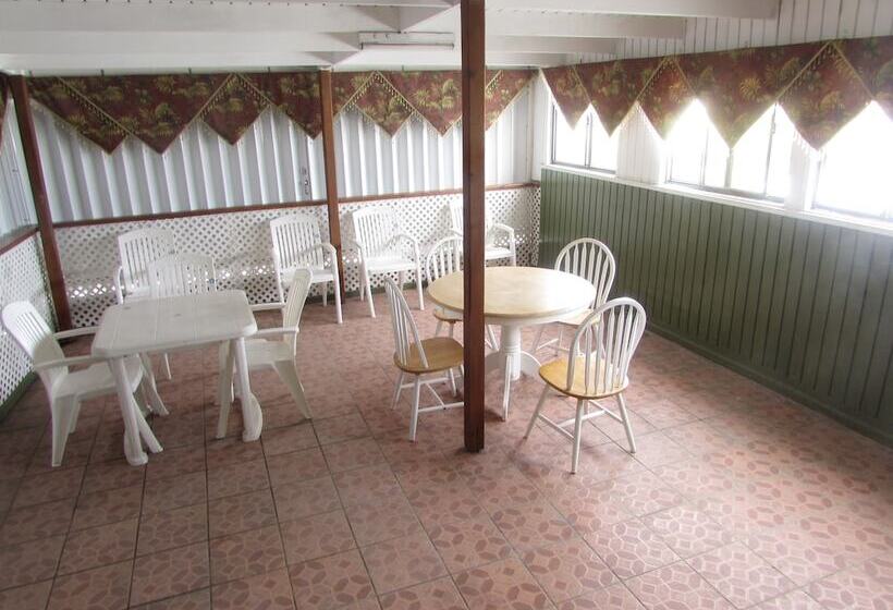 فندق صغير Charlery S Inn