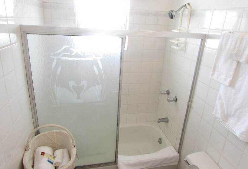 فندق صغير Charlery S Inn