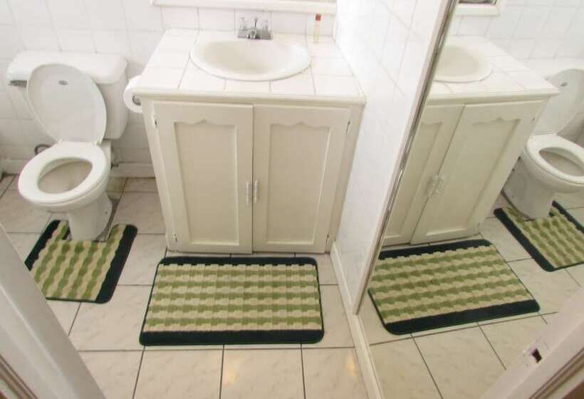 فندق صغير Charlery S Inn