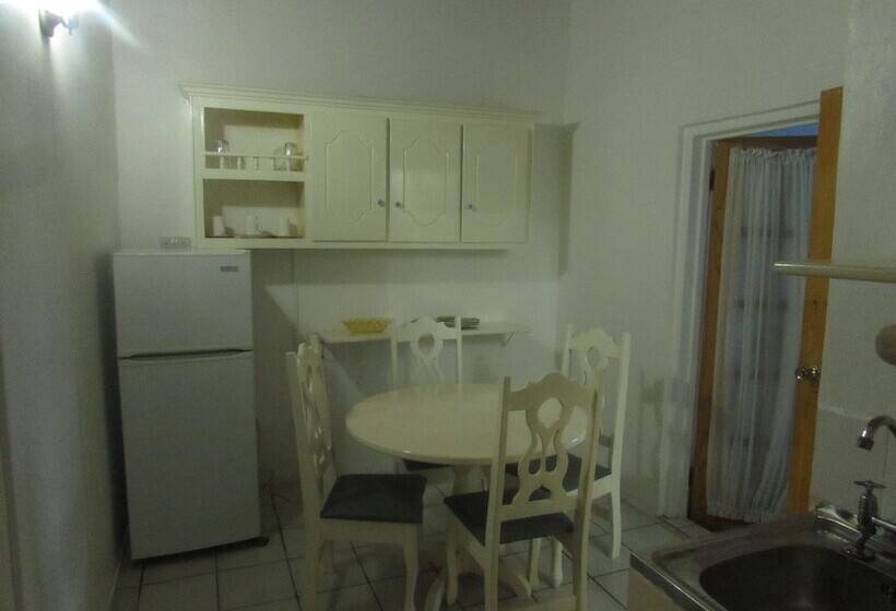 فندق صغير Charlery S Inn