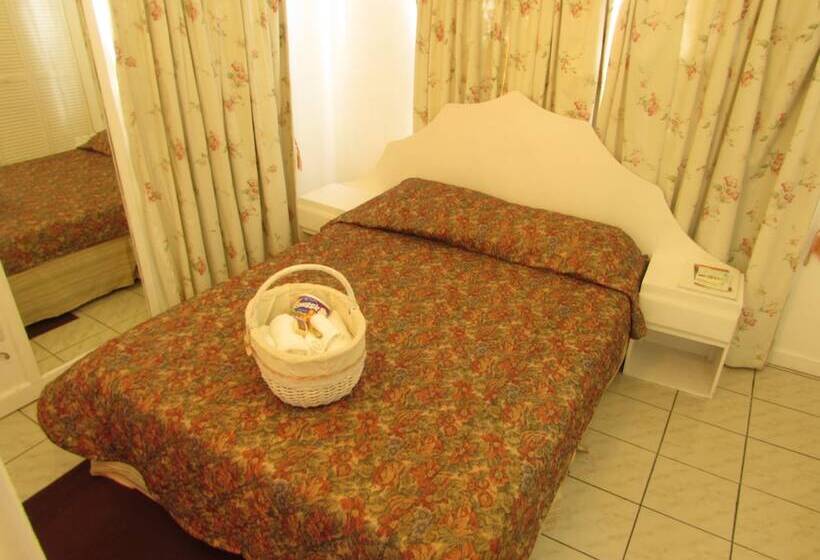 فندق صغير Charlery S Inn