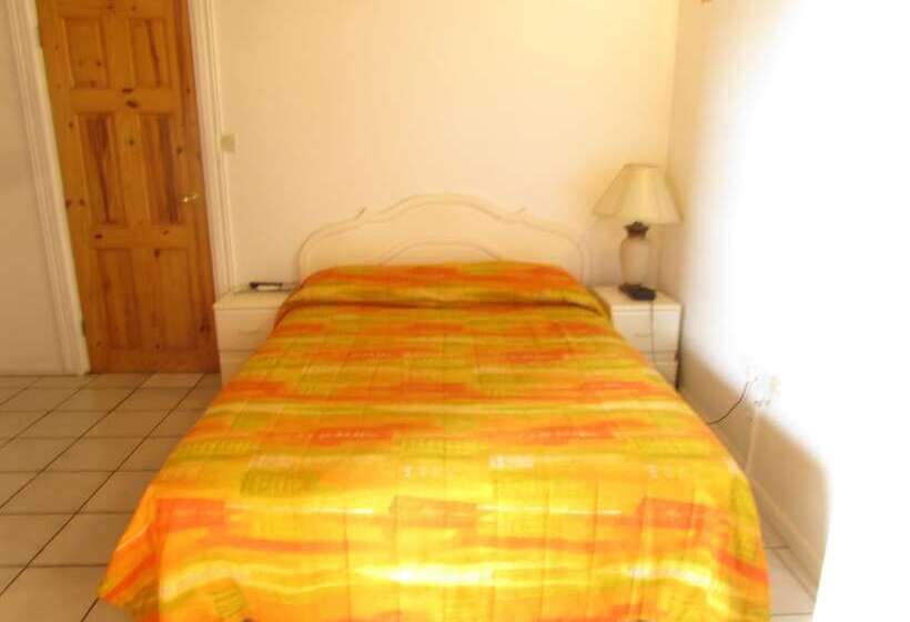 فندق صغير Charlery S Inn