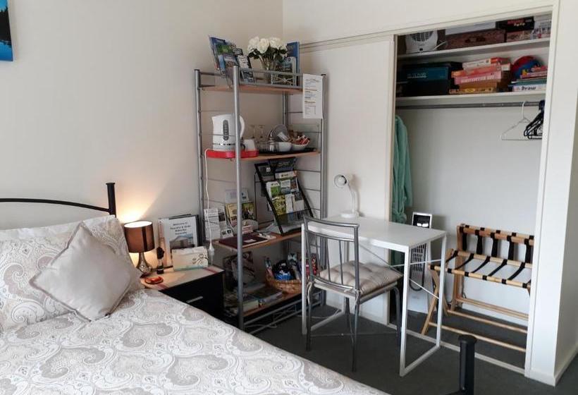 تختخواب و صبحانه Peaceful & Quiet Witherlea Homestay