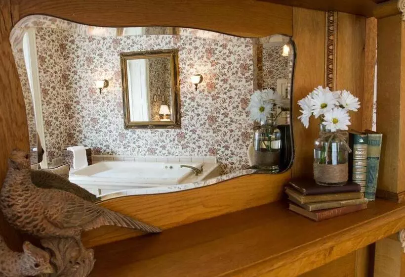 Aamiaismajoitus (B&B) The Foxglove Inn