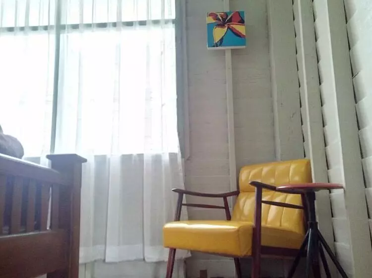 پانسیون Baanklangsoi