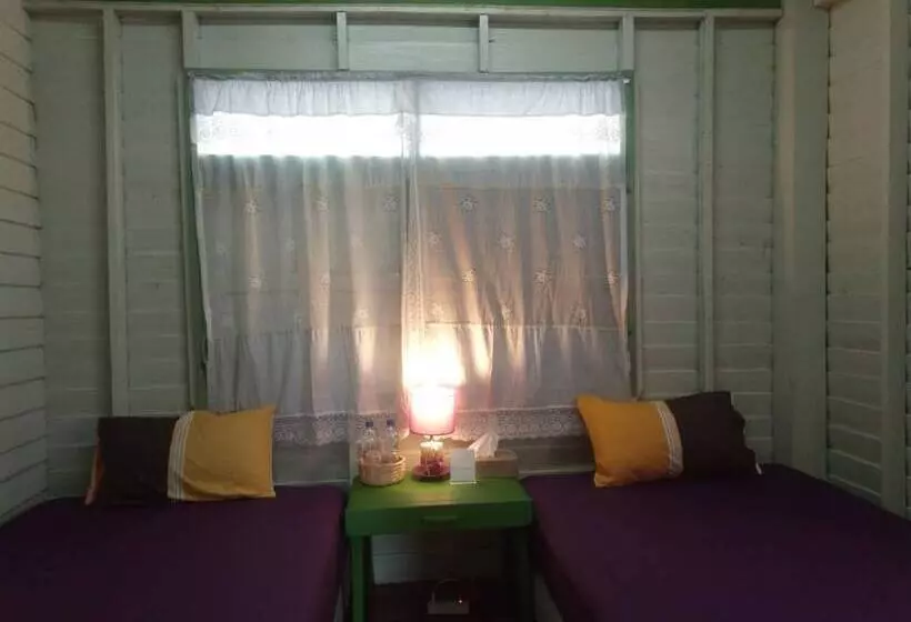 پانسیون Baanklangsoi