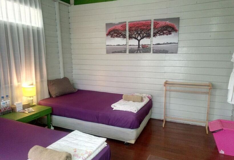 پانسیون Baanklangsoi