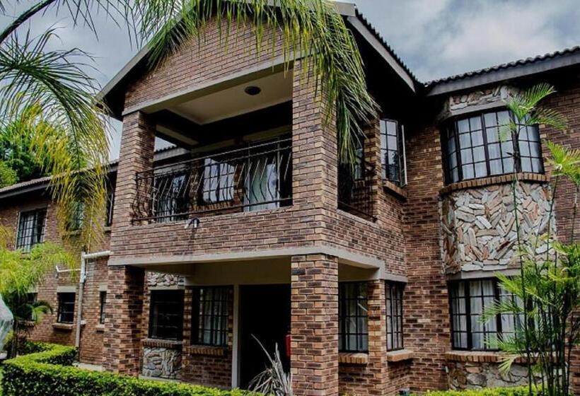 Pension Khutse Guest House