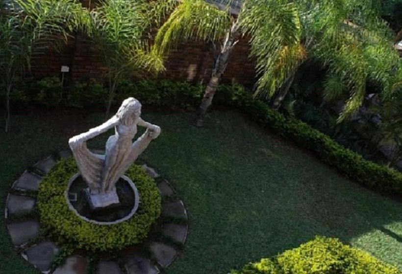 Pension Khutse Guest House