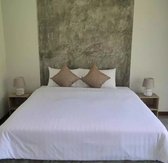 Majatalo Marisa Garden Bungalow