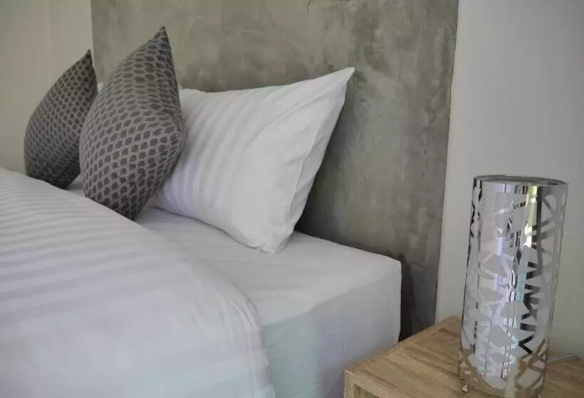 Majatalo Marisa Garden Bungalow