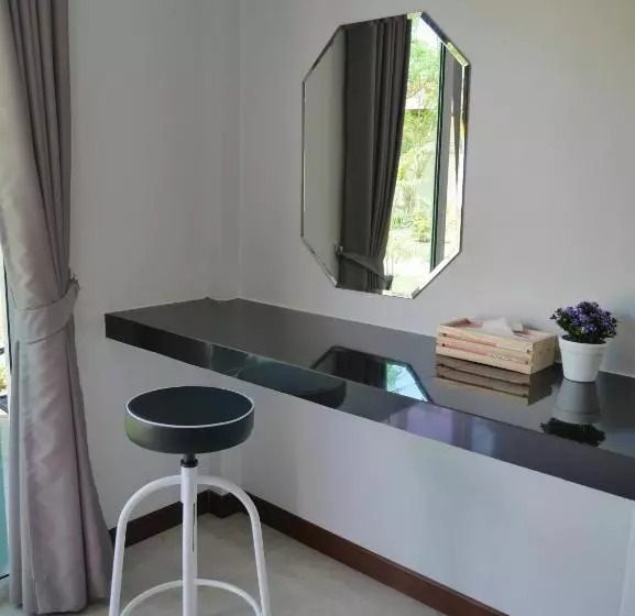 Majatalo Marisa Garden Bungalow