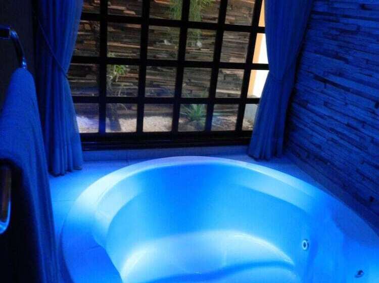 펜션 Pousada E Motel Blue Inn