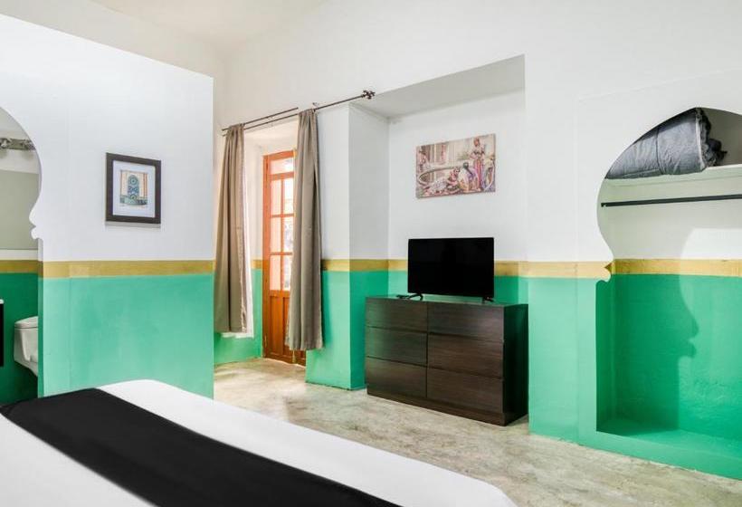 Capital O Riad Querétaro