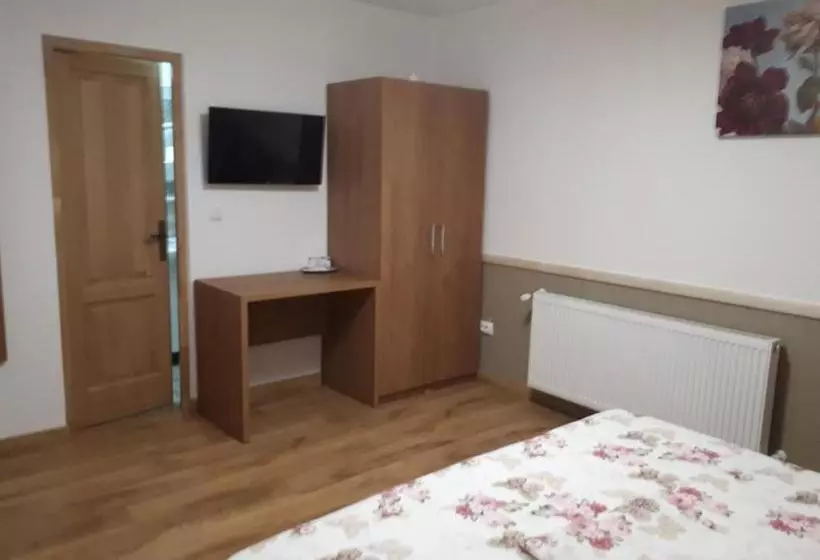 پانسیون Casa Pozitiv Relax