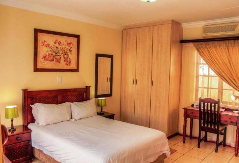 ペンション Marlot Guest House