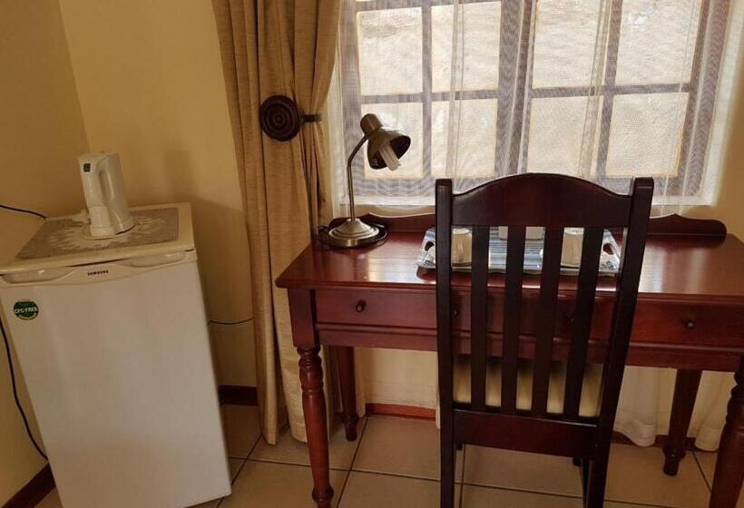 ペンション Marlot Guest House