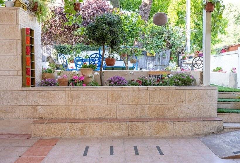 ペンション Mike S House Jerusalem