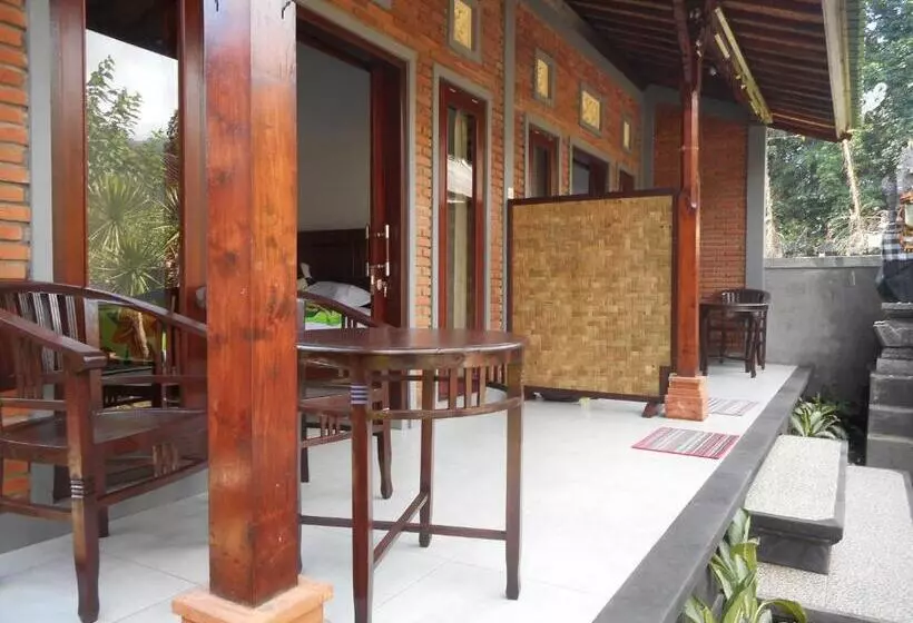 ペンション Pondok Indah Homestay
