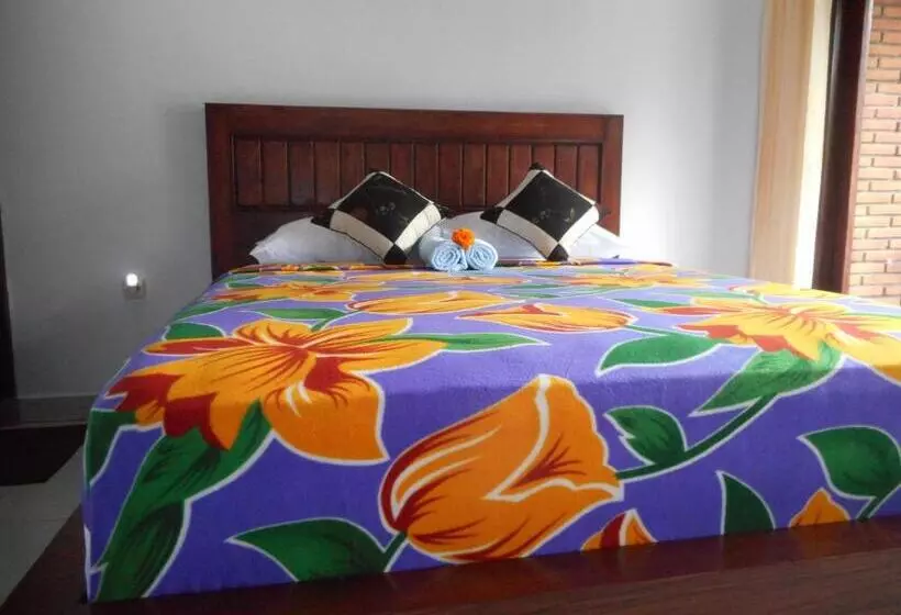 ペンション Pondok Indah Homestay