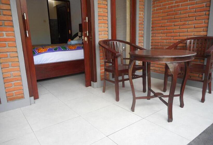 膳宿费 Pondok Indah Homestay