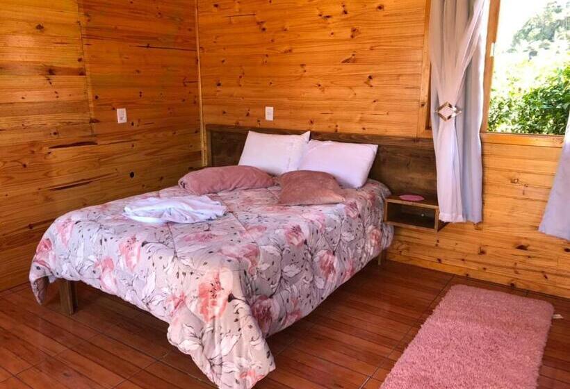 بنسيون Pousada Santa Terezinha