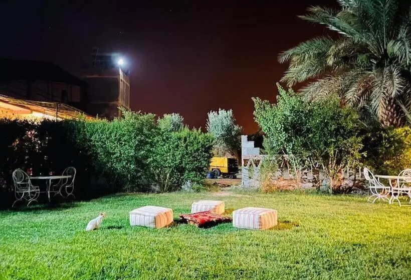 هاستل Paradis Touareg