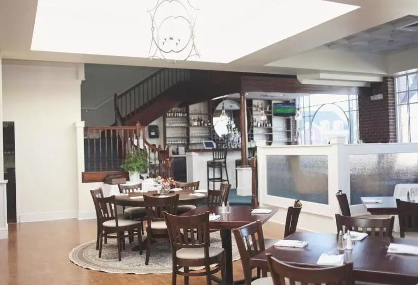 Hotelli Sheridan Livery Inn & Restaurant