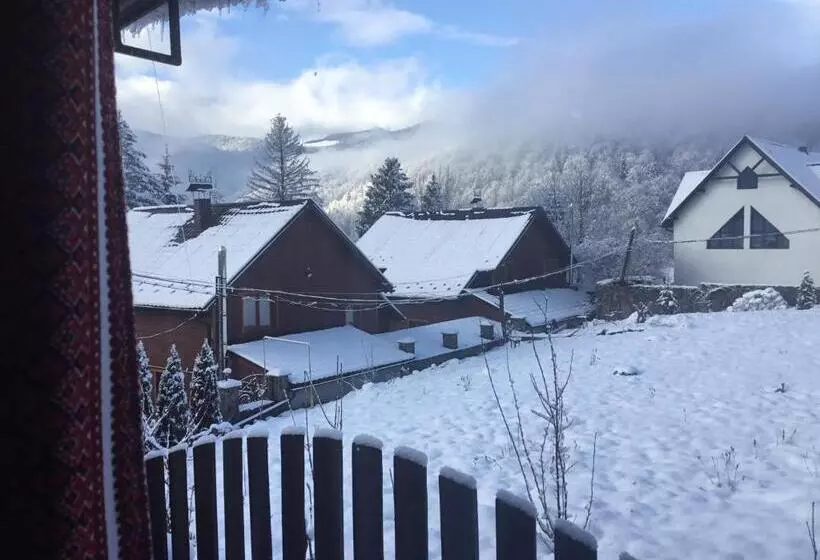 Majatalo садиба та чан Na Pagorbi