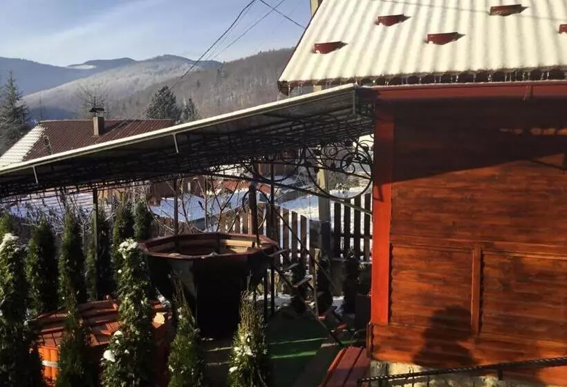 Majatalo садиба та чан Na Pagorbi