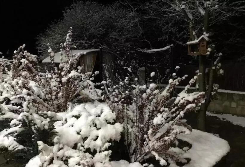 Majatalo садиба та чан Na Pagorbi