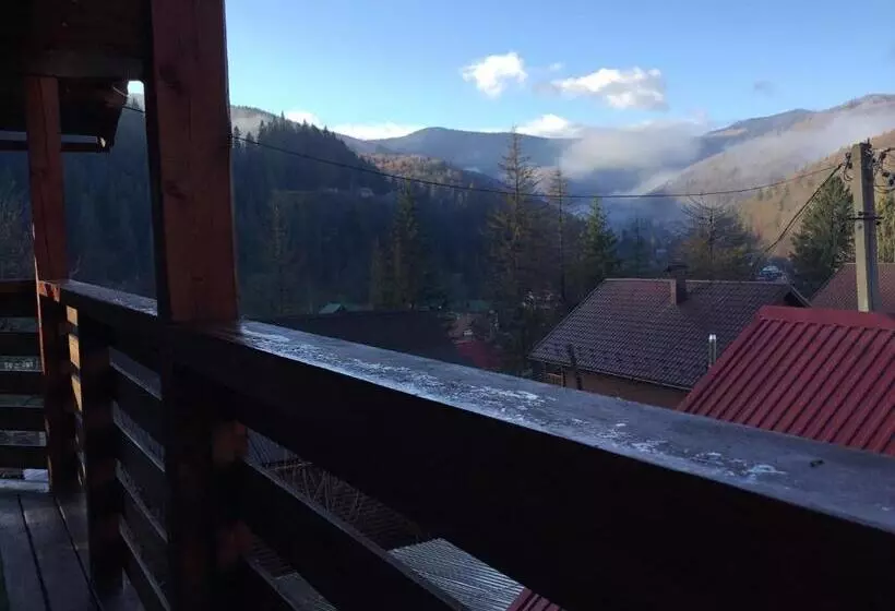 Majatalo садиба та чан Na Pagorbi